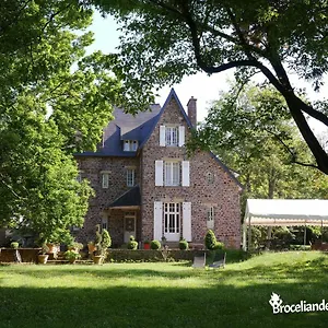 La Maison Rouge Broceliande Frühstückspension
