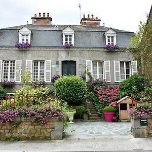 Chambres D'hotes L'hermine Frühstückspension